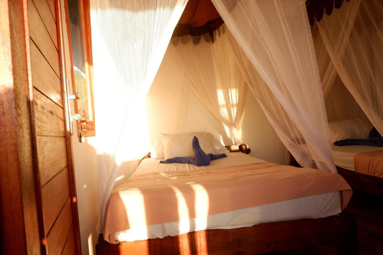 Santai Warung Bali Hotel จิมบาราน ภายนอก รูปภาพ